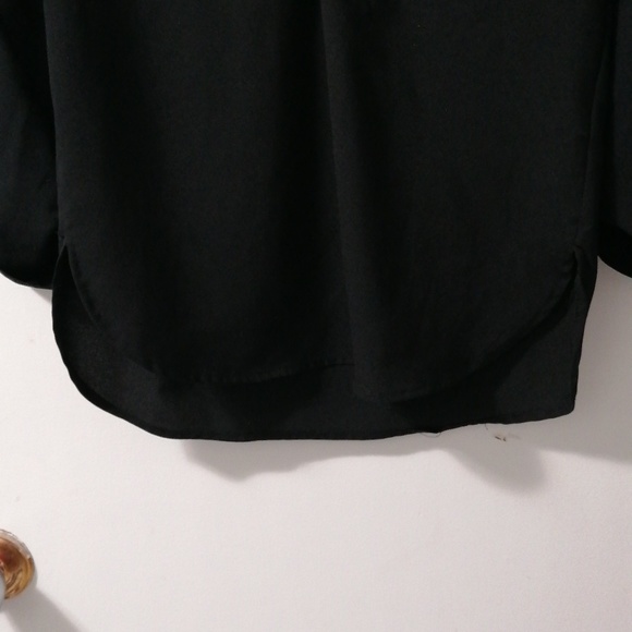 🟣Dynamite black v-neck long sleeves - Picture 7 of 8